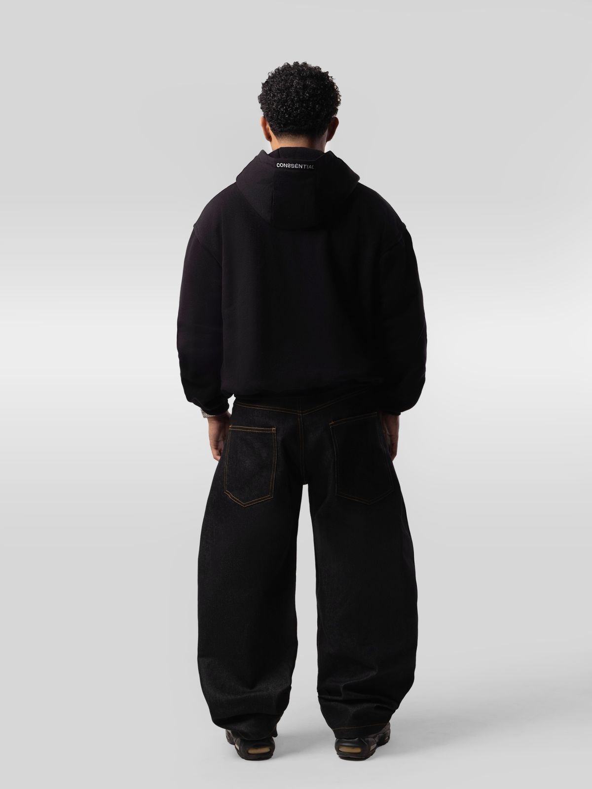 Pullover Hoodie (Black)